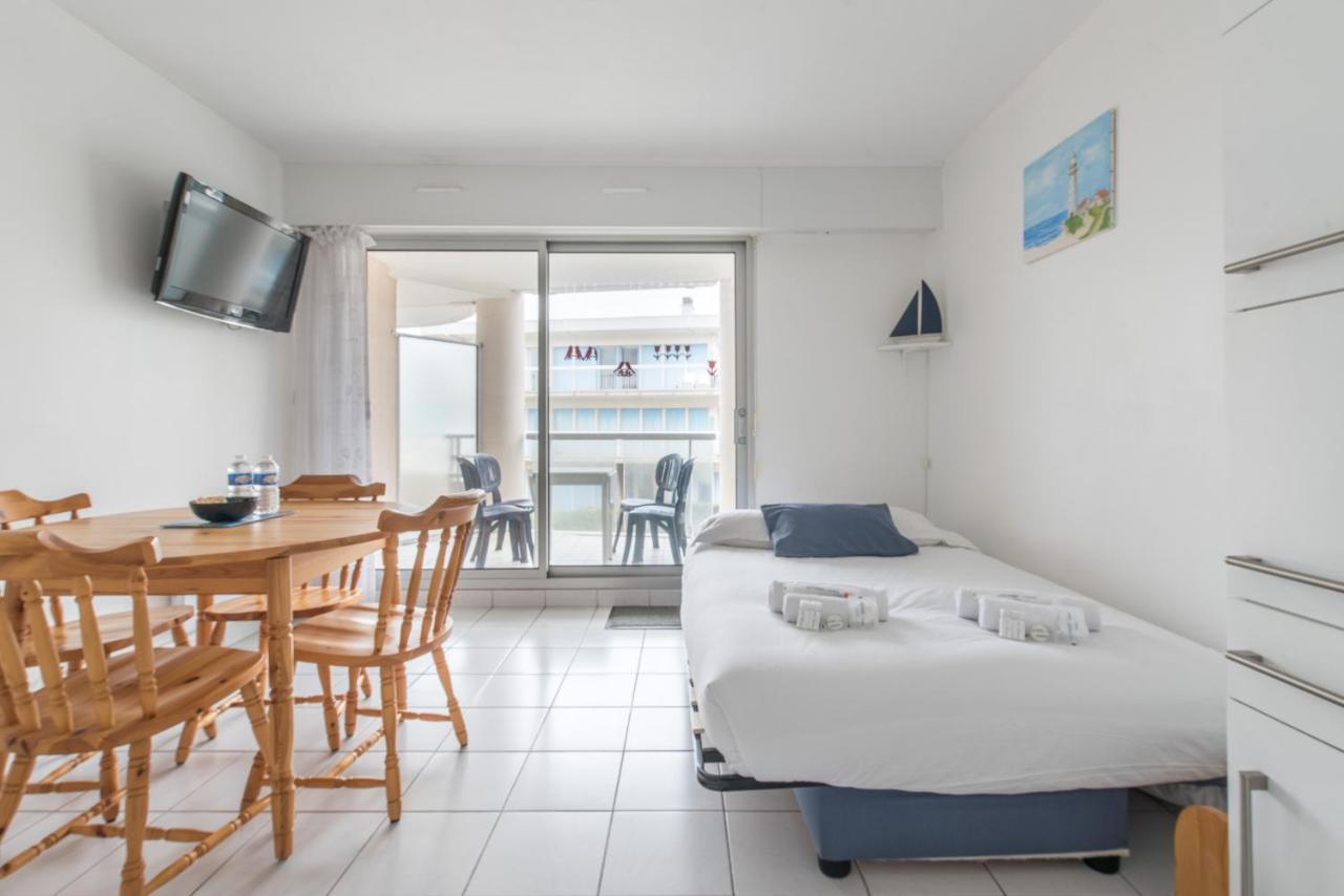 Agreable Studio Proche De La Plage, A Pornichet Bagian luar foto