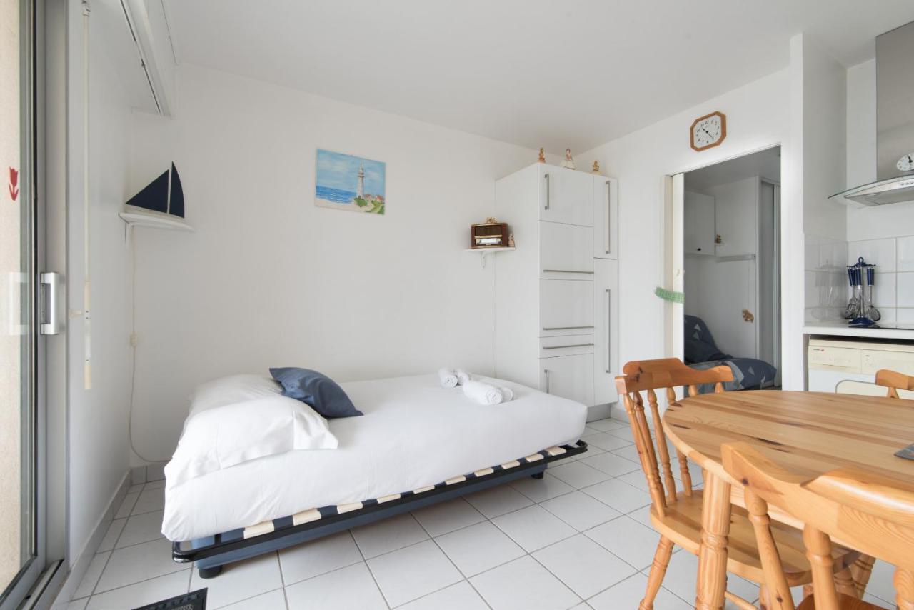 Agreable Studio Proche De La Plage, A Pornichet Bagian luar foto